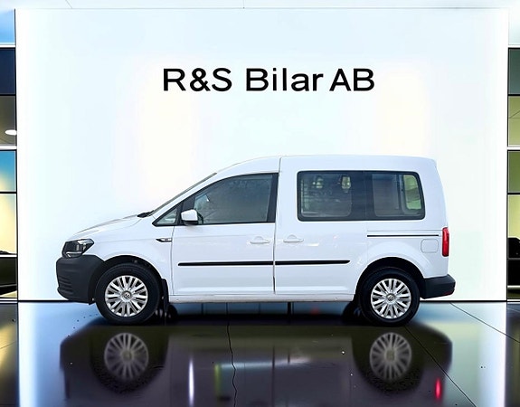 Volkswagen Caddy 9 of 14