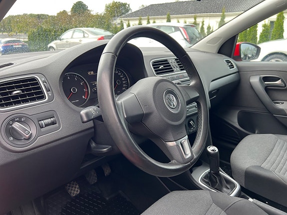 Volkswagen Polo 13 of 20