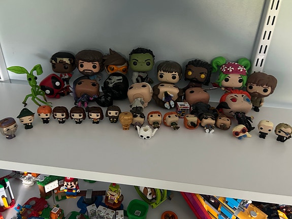Product image 1 of 3