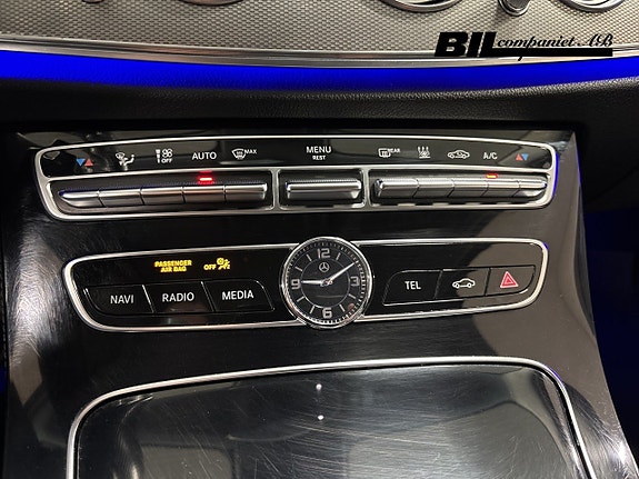 Mercedes-Benz E220 14 of 15