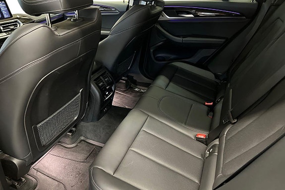 BMW X3 13 of 22