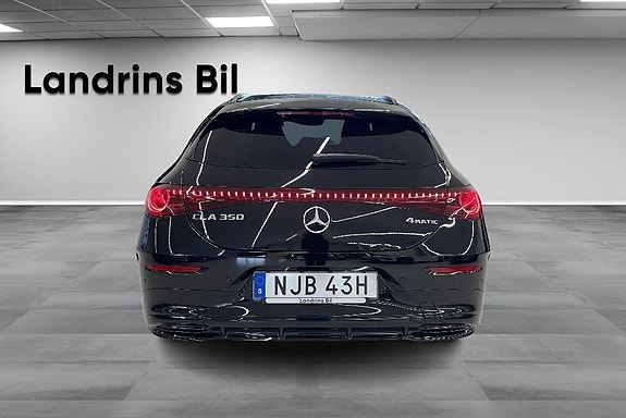 Mercedes-Benz CLA350 6 of 21