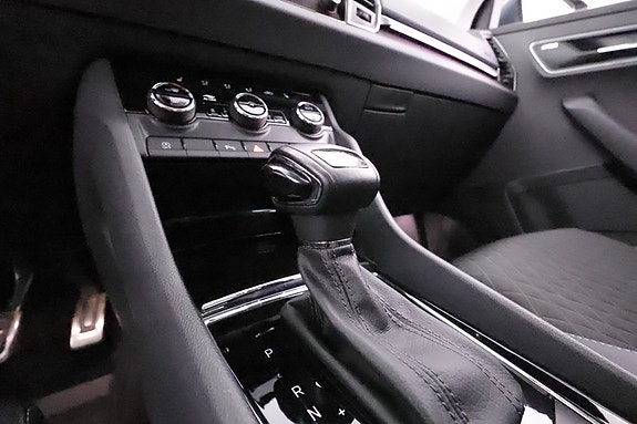 Skoda Karoq 15 of 19