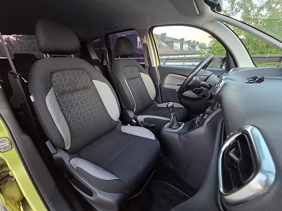 Citroen C3 Picasso 3 of 6