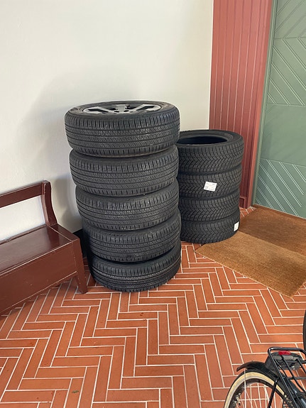 Product image 1 of 10