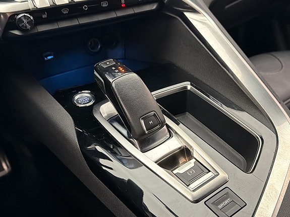 Peugeot 5008 24 of 30