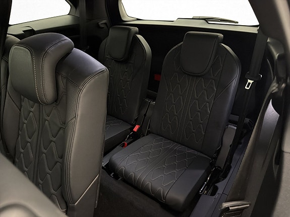 Peugeot 5008 15 of 30