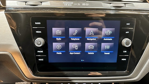 Volkswagen Touran 9 of 22