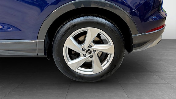 Audi Q3 6 of 20