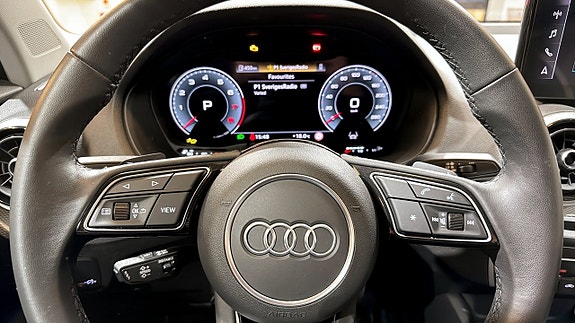 Audi Q2 16 of 19