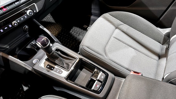 Audi Q2 15 of 19