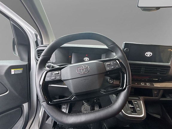 Toyota Proace 10 of 18