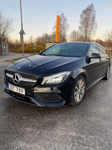 Mercedes-Benz CLA180 15 of 18