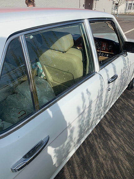 Rolls Royce Silver Spirit 4 of 10