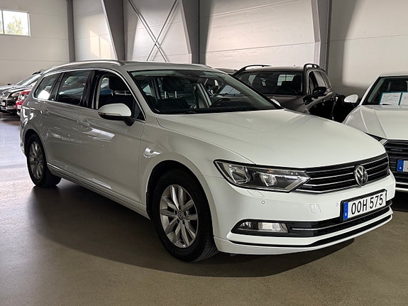 Volkswagen Passat 24 of 24