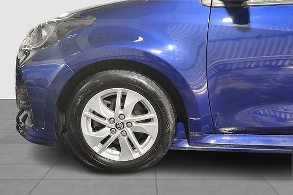 Toyota Yaris 10 of 20