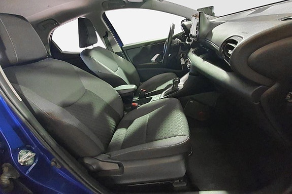 Toyota Yaris 14 of 20