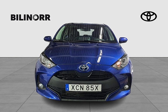 Toyota Yaris 8 of 20