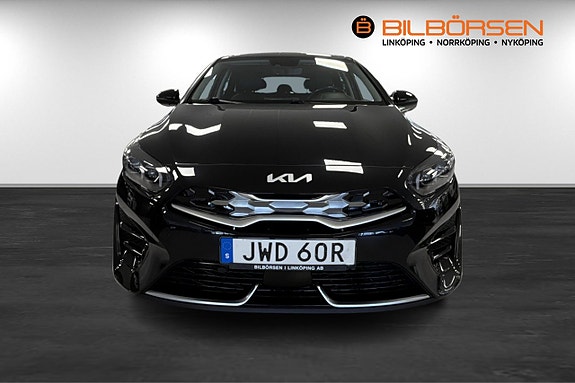 Kia Ceed 2 of 14