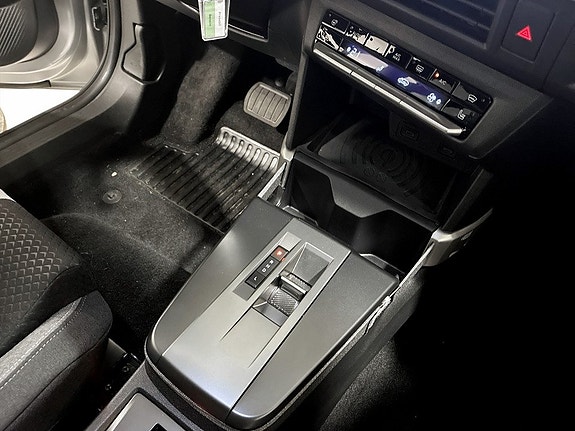 Opel Frontera 9 of 15