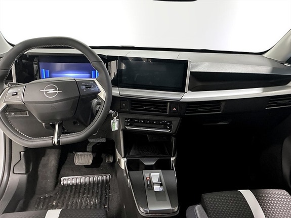 Opel Frontera 5 of 15