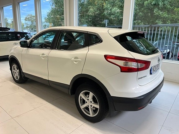 Nissan Qashqai 3 of 5