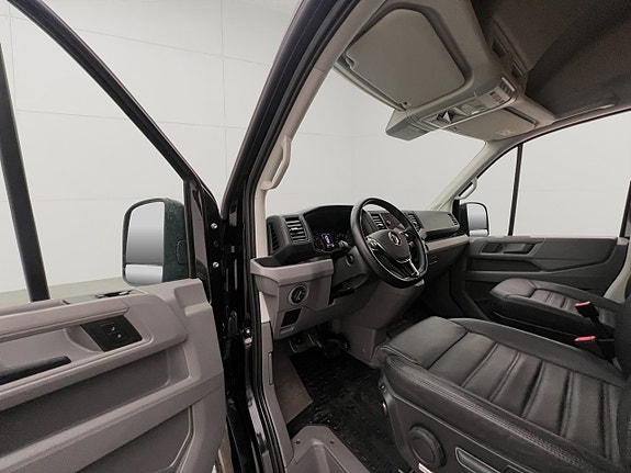 Volkswagen Crafter 13 of 30