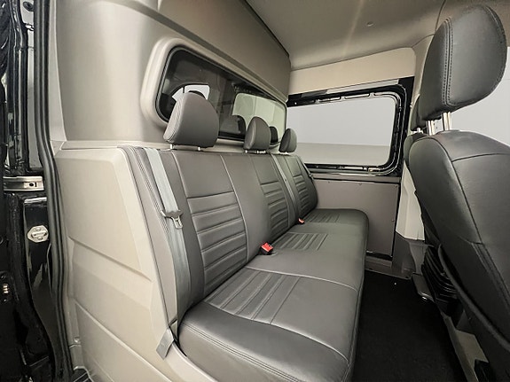 Volkswagen Crafter 27 of 30