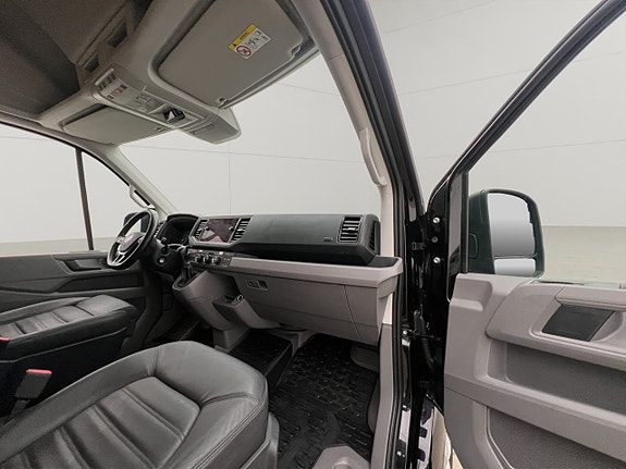 Volkswagen Crafter 25 of 30