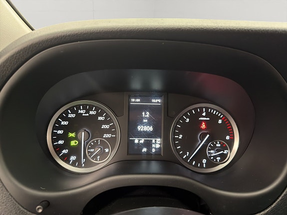 Mercedes-Benz Vito 119 18 of 30