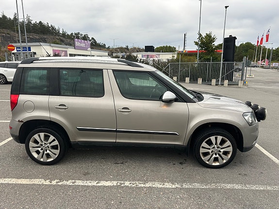 Skoda Yeti Outdoor 4 of 9