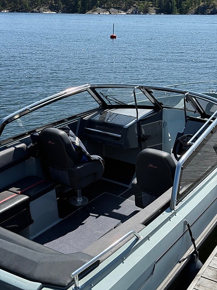 Yamarin Cross 75 BR - 2016 Yamaha F300 - 2019. Endast 220 gångtimmar sedan ny! 2 of 9
