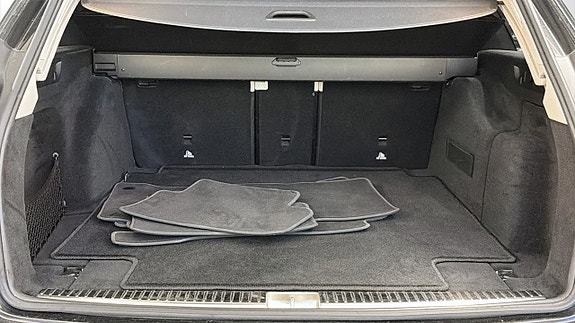 Mercedes-Benz E220 d 10 of 22
