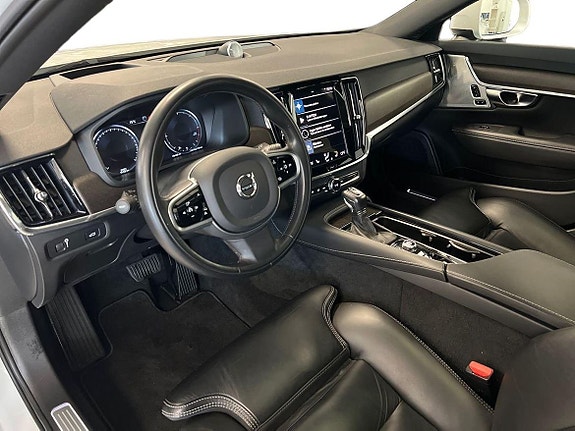 Volvo V90 Cross Country 9 of 29