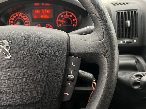 Peugeot Boxer 17 of 25