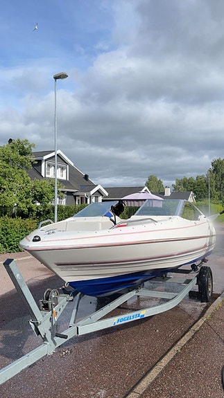 Bayliner 1700 Capri BR med stabil 30-trailer 9 of 9