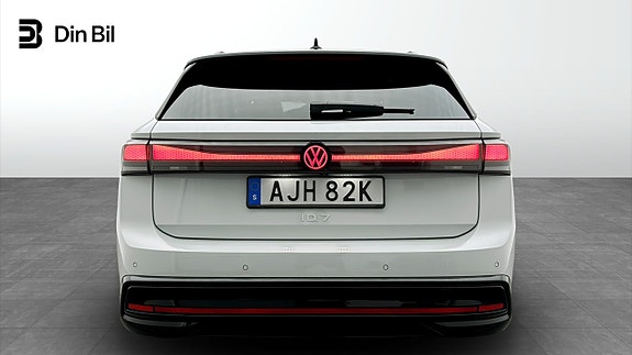 Volkswagen ID.7 5 of 19