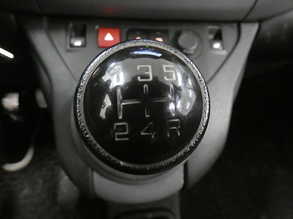 Citroen Berlingo 12 of 16