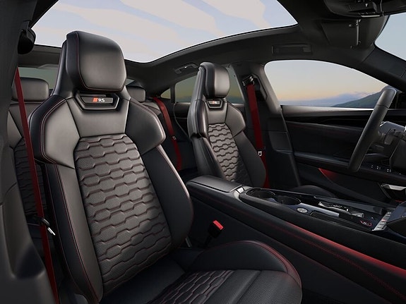 Audi e-tron GT RS 9 of 10