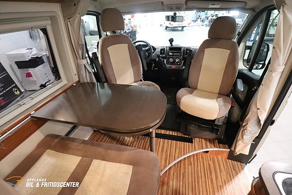 Adria TWIN 600 SPT / Cykelställ 7 of 11