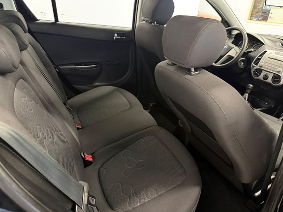 Hyundai i20 10 of 11