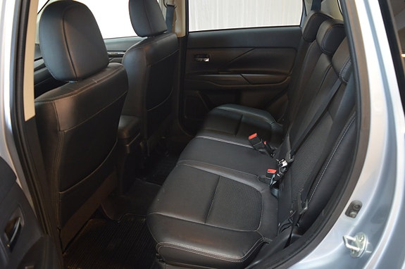 Mitsubishi Outlander 20 of 24