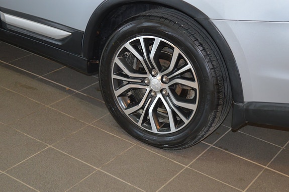 Mitsubishi Outlander 6 of 24