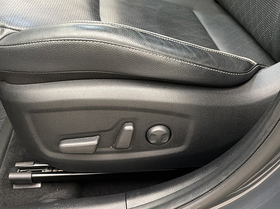 Kia XCeed 28 of 30