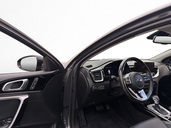 Kia XCeed 12 of 30
