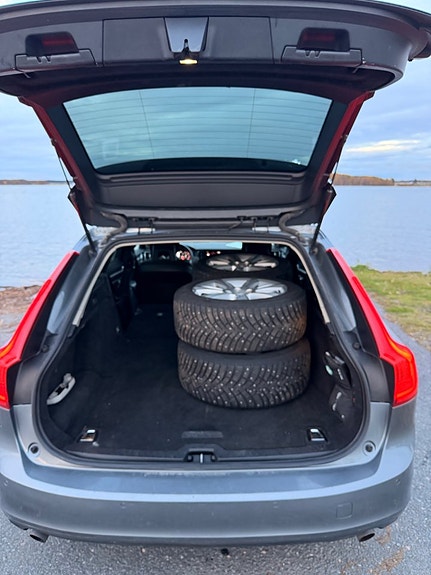 Volvo V90 8 of 11