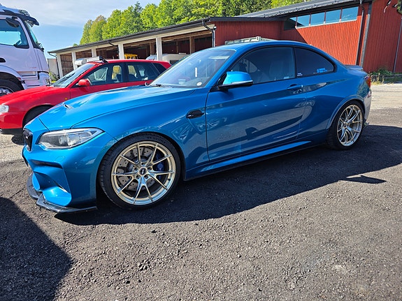 BMW M2 2 of 4