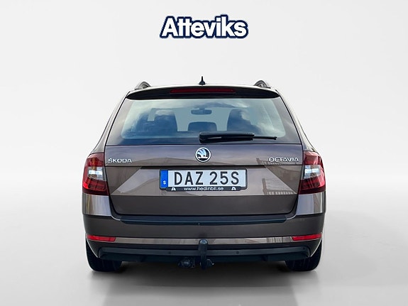 Skoda Octavia 4 of 15