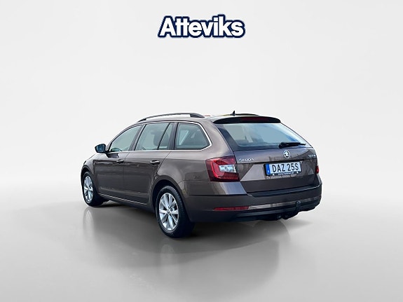 Skoda Octavia 5 of 15