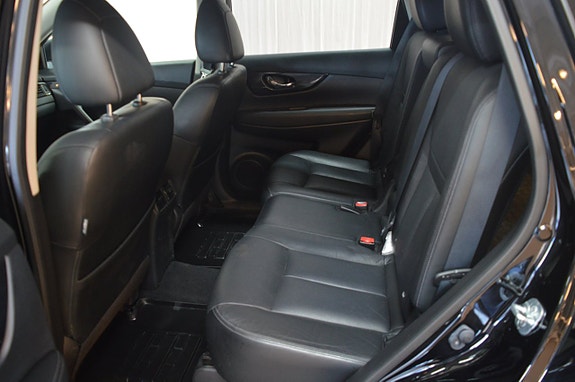 Nissan X-Trail 19 of 21